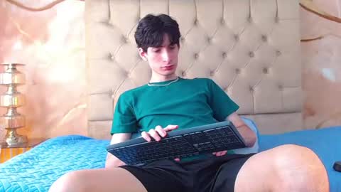 Snapshot of luke_carter chatting on 07.16.26 luke_carter online show from 07.16.26