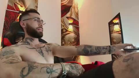 LUKE online show from 10.18.25