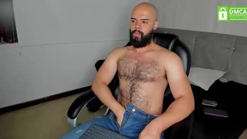 Snapshot of luke_diaz7 chatting on 09.22.25 luke diaz7 online show from 09.22.25