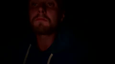 lukeeeeey96 online show from 09.30.25