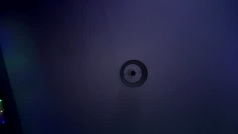 lukeeeeey96 online show from 07.12.26