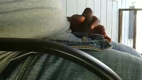 Snapshot of lukesky222 chatting on 11.08.25 Luke online show from 11.08.25