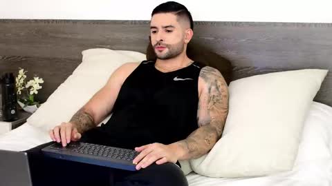 Lukhas f4f online show from 01.18.26