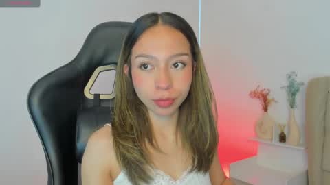 luluuberry online show from 11.23.25