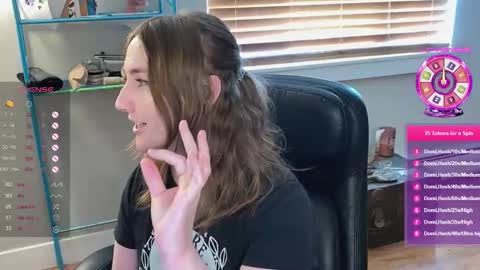 Snapshot of luluv chatting on 02.22.25 Lulu online show from 02.22.25