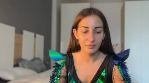 Snapshot of lumaevantara chatting on 04.03.26 Luma online show from 04.03.26