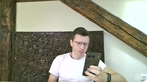 Snapshot of lumberjack__666 chatting on 06.10.26 Andrew independent model 2000-0000 CET daily online show from 06.10.26