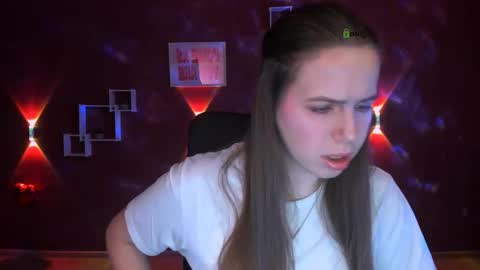 Sweet Lumi online show from 02.25.26