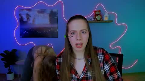 Sweet Lumi online show from 02.28.26