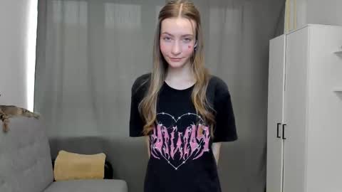 Snapshot of luminaya chatting on 02.14.26 Naya online show from 02.14.26