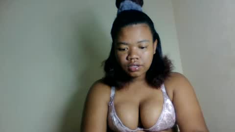 Snapshot of lumira_belle chatting on 07.01.26 lumira_belle online show from 07.01.26