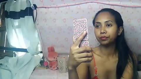 Snapshot of luna019 chatting on 10.09.25 Luna online show from 10.09.25