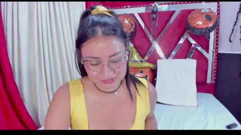 Luna  online show from 10.21.25