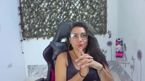 Luna  online show from 11.07.25