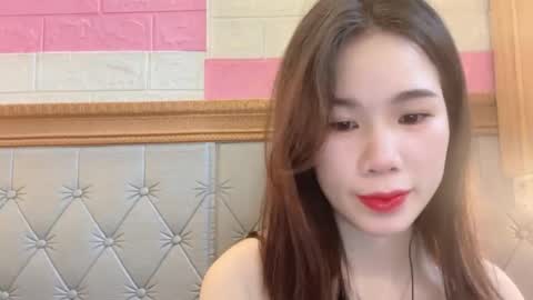 Snapshot of luna4739 chatting on 04.05.26 Luna online show from 04.05.26