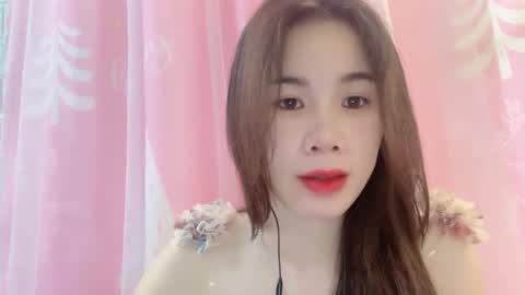 Snapshot of luna4739 chatting on 04.10.26 Luna online show from 04.10.26