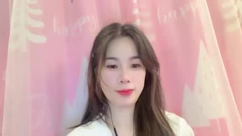 Snapshot of luna4739 chatting on 04.18.26 Luna online show from 04.18.26