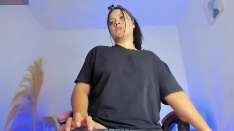 Snapshot of luna_6999 chatting on 03.01.26 Luna online show from 03.01.26