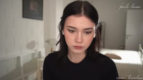 Snapshot of luna_ai chatting on 12.19.25 Just call me Lu online show from 12.19.25