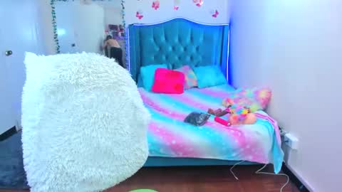 Snapshot of luna_analya chatting on 09.13.25 luna_analya online show from 09.13.25