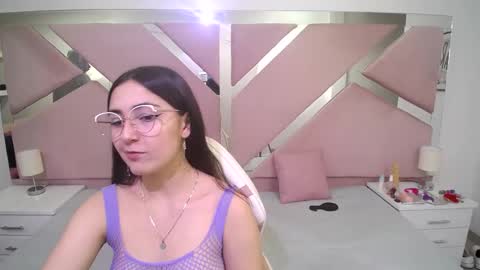 LUNA AND MAX online show from 01.25.25