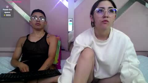 LUNA AND MAX online show from 02.28.25
