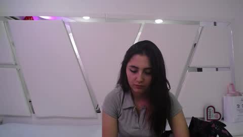 LUNA AND MAX online show from 03.05.25