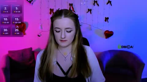 luna_berryy online show from 03.27.26