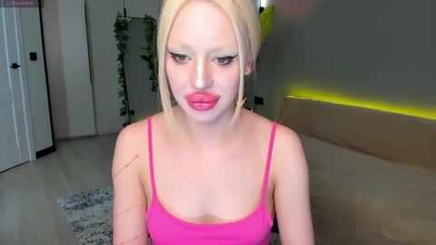 luna_beverly online show from 04.14.26