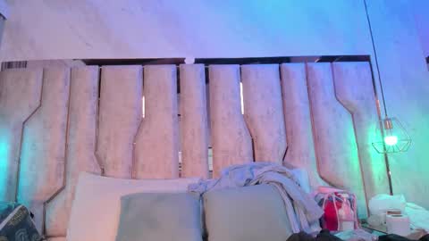 Snapshot of luna_blanca19 chatting on 03.04.26 Sara online show from 03.04.26