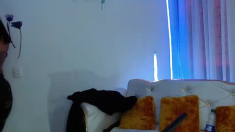 Luna Celeste online show from 09.22.25