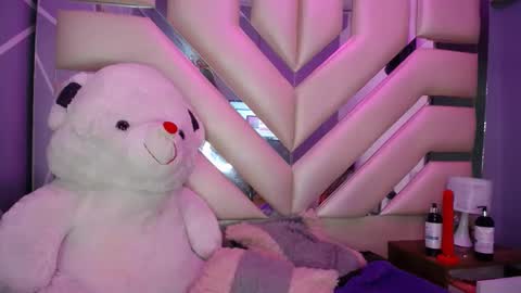 LUNA  online show from 12.03.24