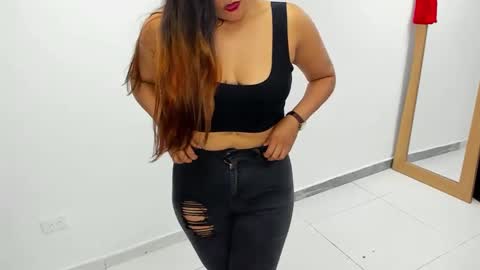 luna  online show from 02.14.25