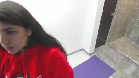 luna  online show from 10.18.25