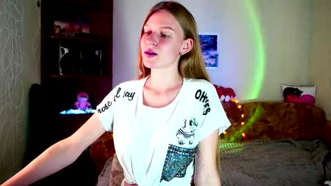 luna_evan online show from 10.07.25