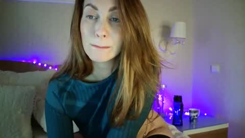 luna_hoti online show from 12.14.24