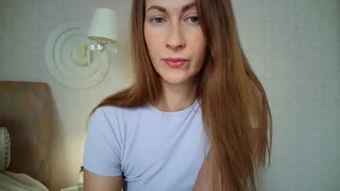 luna_hoti online show from 09.25.25