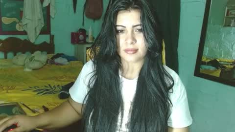 luna_india online show from 02.20.25