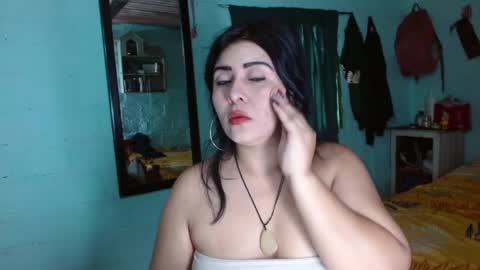 luna_india online show from 02.25.25