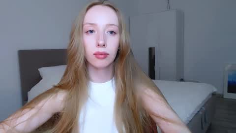 Luna online show from 02.27.25