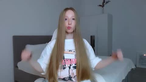 Luna online show from 10.12.25