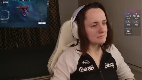 luna_loveeee online show from 11.07.25