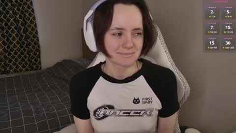 luna_loveeee online show from 04.04.26