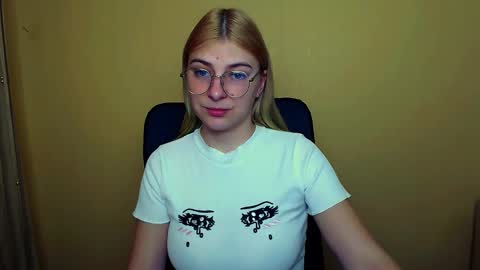 Luna online show from 01.10.25