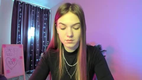 Snapshot of luna_lust_21 chatting on 02.19.26 Luna online show from 02.19.26