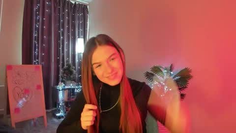 Snapshot of luna_lust_21 chatting on 02.24.26 Luna online show from 02.24.26