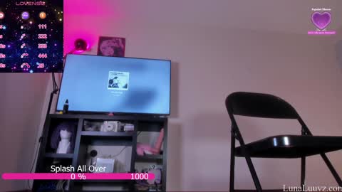 Luna Luuvz online show from 09.28.25