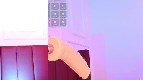 Snapshot of luna_monroe_ chatting on 02.16.26 online show from 02.16.26