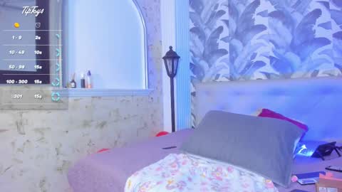 Snapshot of luna_morgan_ chatting on 02.16.25 Luna Morgan online show from 02.16.25