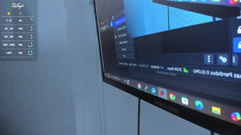 Snapshot of luna_morgan_ chatting on 03.05.25 Luna Morgan online show from 03.05.25